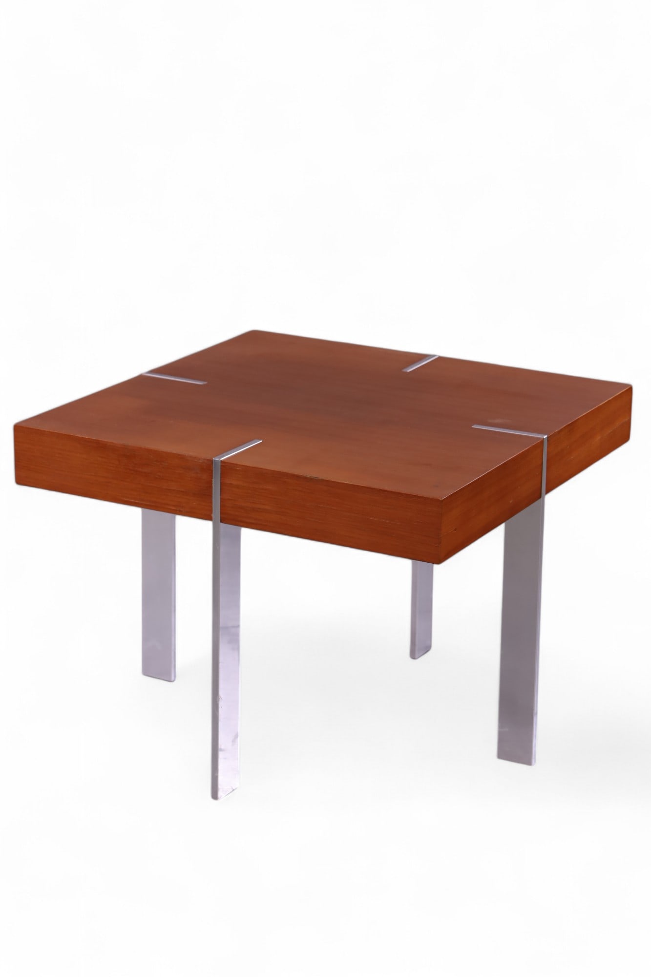 MID CENTURY MODERN SIDE TABLE (1 of 3)