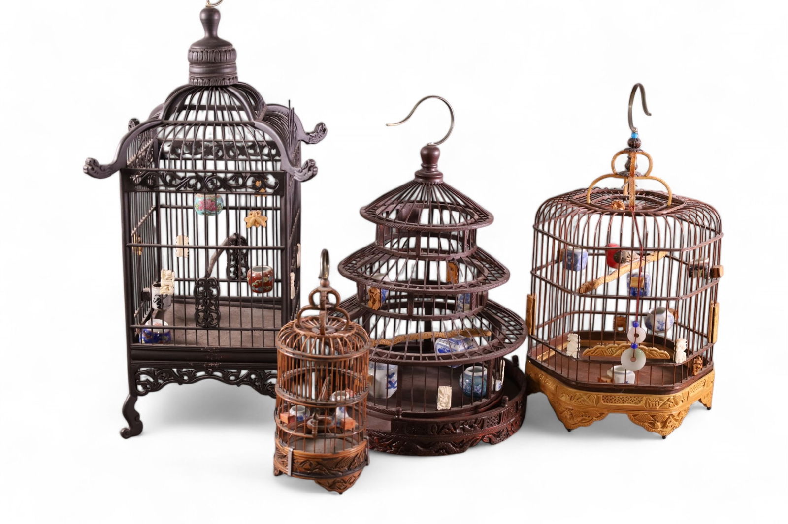 4 CHINESE BIRD CAGES (1 of 8)