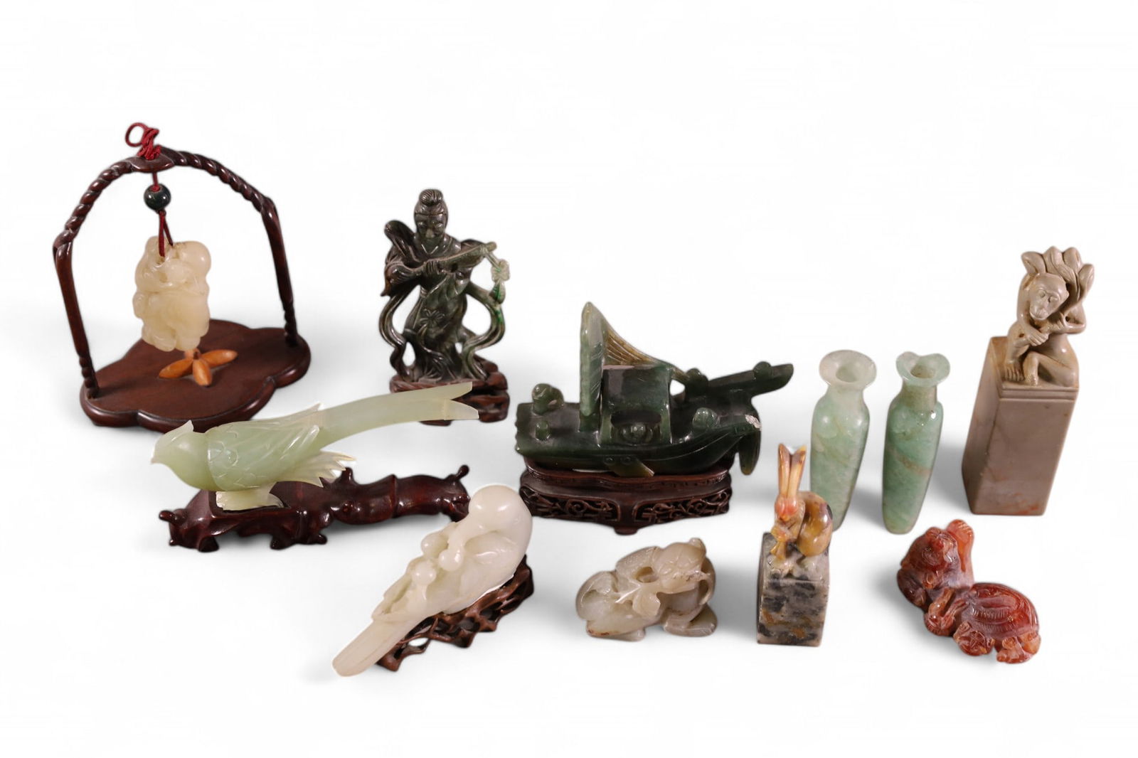 COLLECTION OF SMALL ASIAN STONE ITEMS (1 of 6)