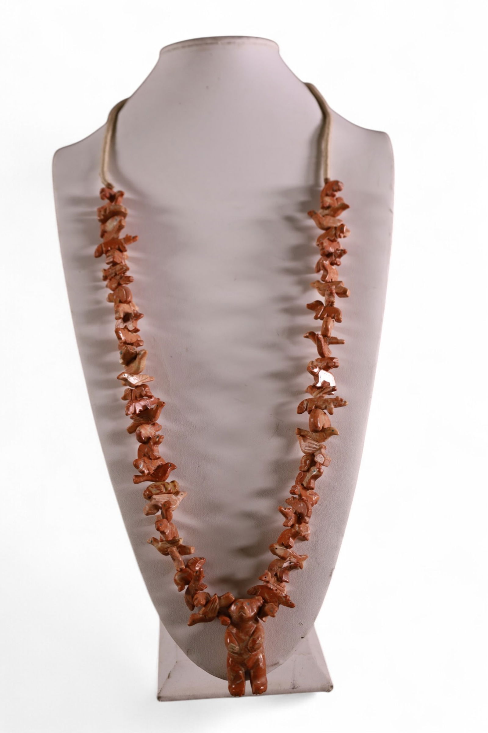 ZUNI FETISH NECKLACE (1 of 3)