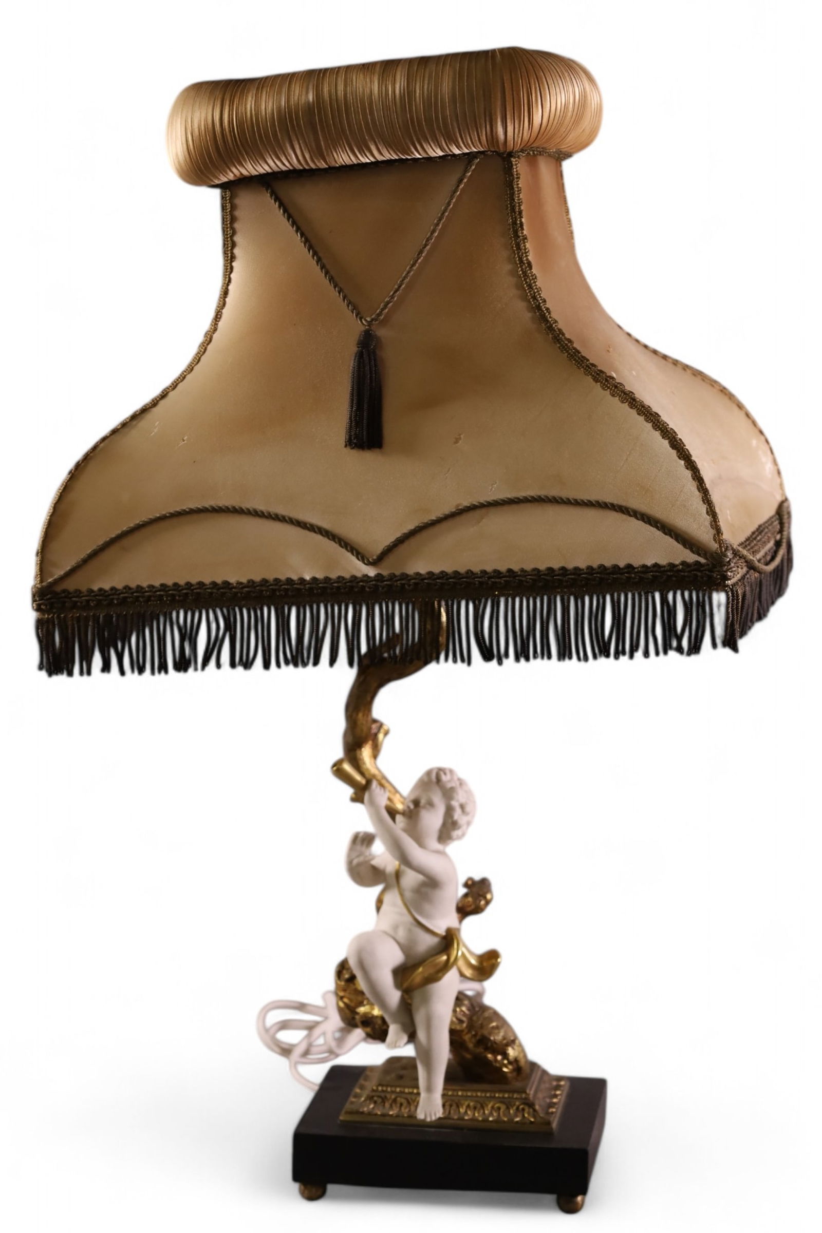 BISQUE & GILT METAL TABLE LAMP (1 of 2)