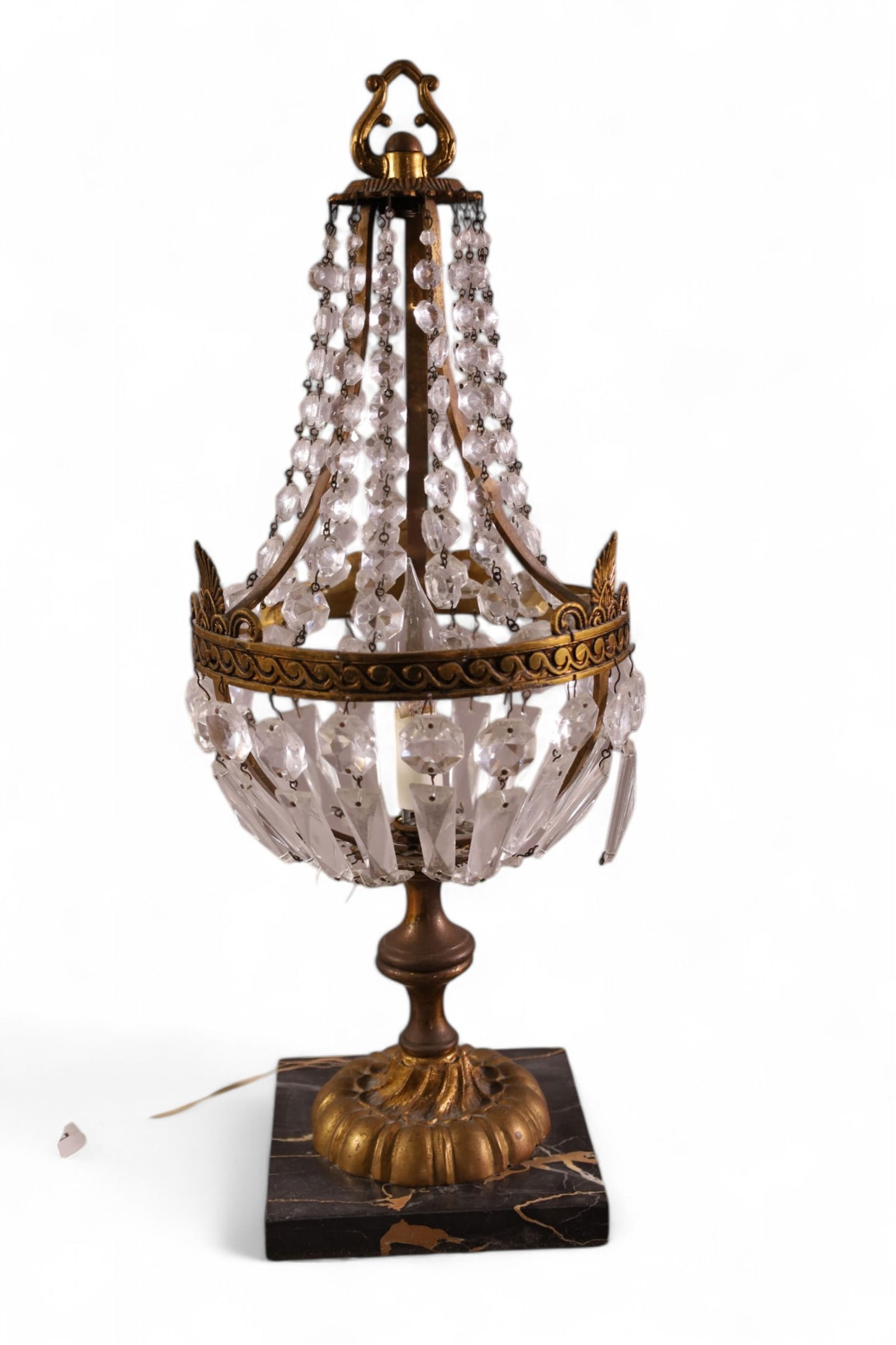 CRYSTAL PRISM LAMP (1 of 2)