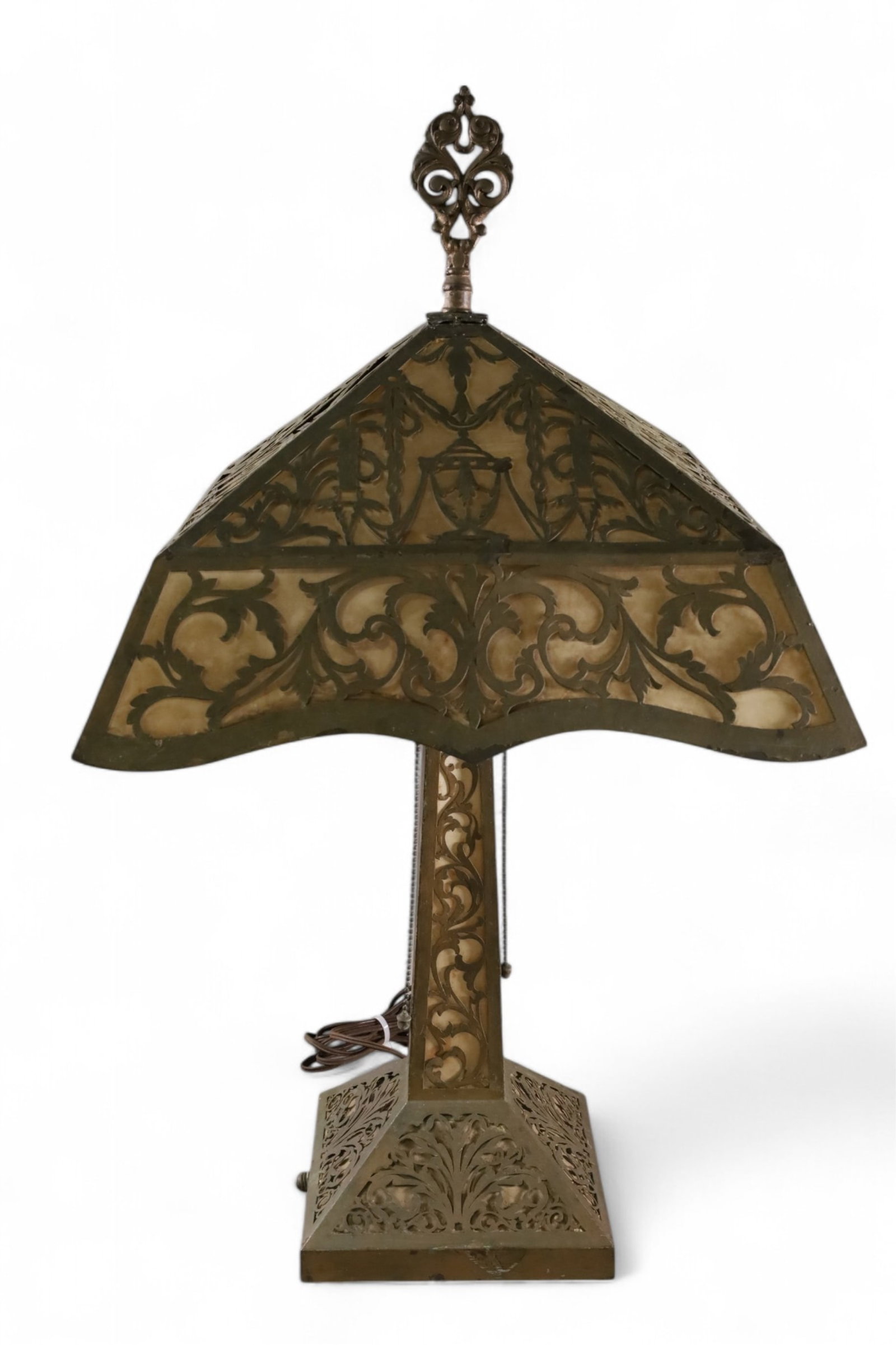 1920'S ORNATE TABLE LAMP (1 of 4)
