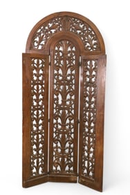 HIGHLY CARVED ROOM DIVIDER