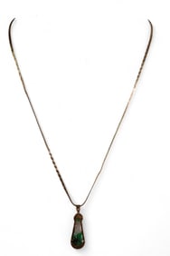 14K GOLD & JADE NECKLACE