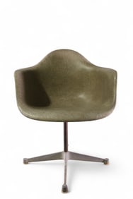 CHARLES EAMES FOR HERMAN MILLER BUCKET CHAIR