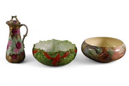 3 PIECES OF PORCELAIN