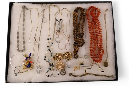 LOT OF COSTUME JEWELRY