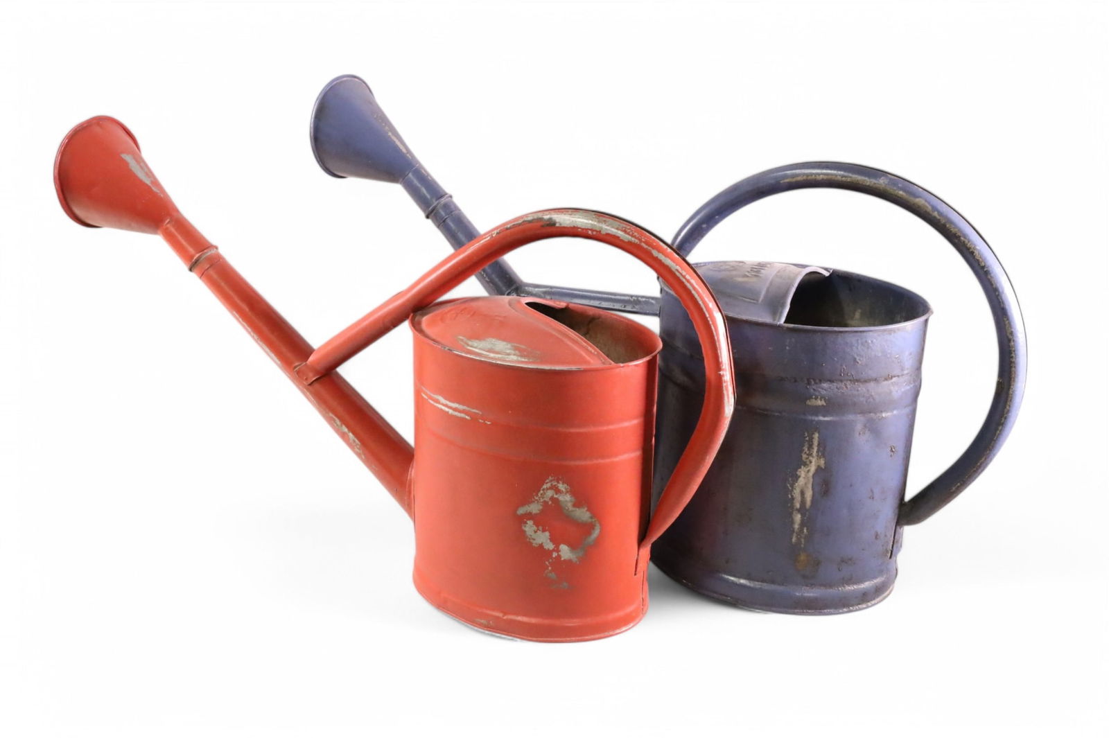 2 VINTAGE WATERING CANS (1 of 3)