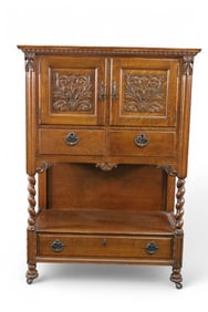 1900'S AM. OAK HALL CABINET