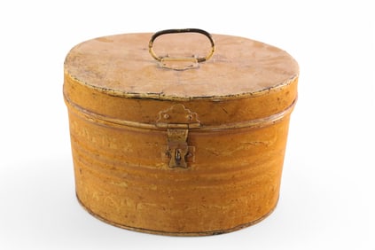 ANTIQUE METAL HAT BOX