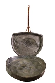 2 PIECE OF PRIMITIVE COOKWARE