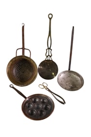 5 PIECES OF PRIMITIVE KITCHEN ITEMS