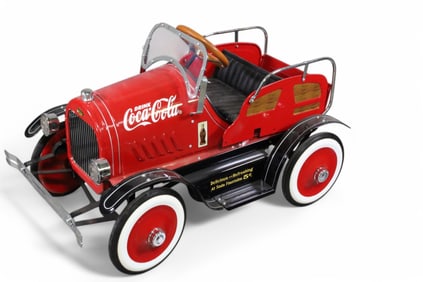 REPRODUCTION COCA COLA WOODY PEDAL CAR
