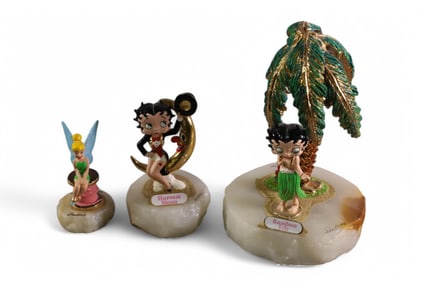 3 RON LEE CHARACTER STATUES