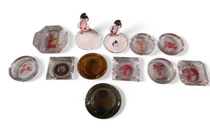 LOT OF 12 BOB'S BIG BOY ASHTRAYS