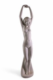 LARGE LLADRO FIGURE