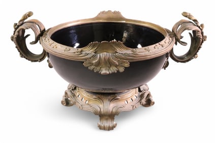 LARGE FOOTED CENTER BOWL