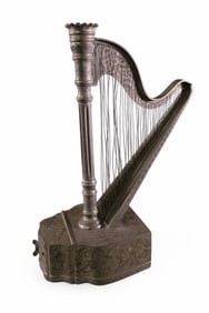 HARP FORM MUSIC BOX