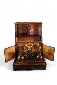 INLAID ROSEWOOD TANTILUS CABINET