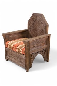 ANGLO INDIAN CLUB CHAIR
