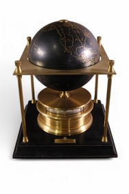 ROYAL GEOGRAPHIC SOCIETY WORLD CLOCK