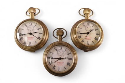 3 MODERN POCKET WATCH DISPLAYS