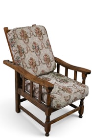 ANTIQUE CHILD'S MORRIS CHAIR