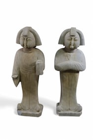 PAIR OF CONCRETE YARD FIGURES