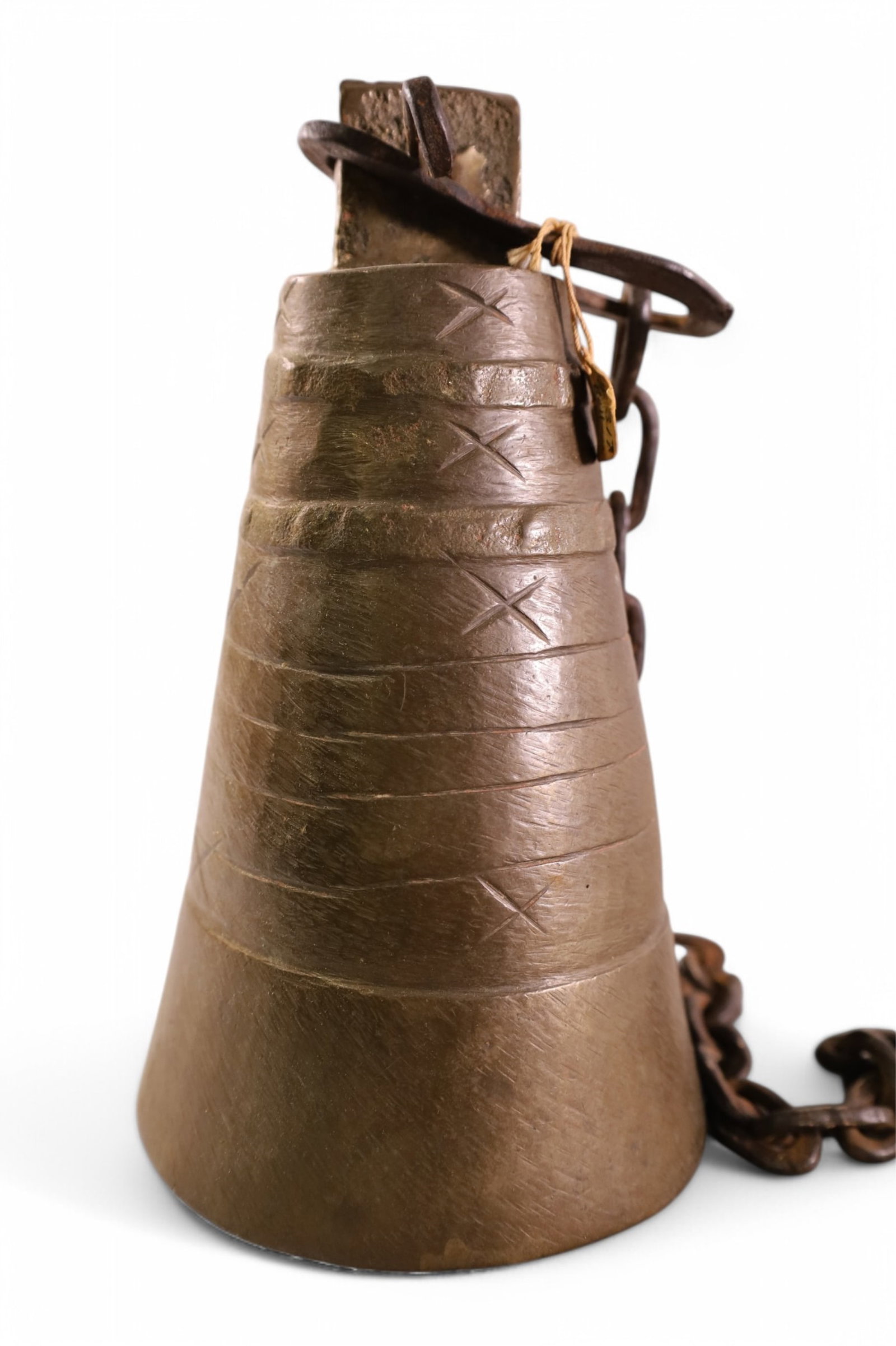 PERSIAN TRIPLE CAMEL BELL W/ CHAIN: HAS PAPER TAG 317 FROM MISSION INN REDLANDS CALIFORNIA. BELL IS 12" TALL X 5 1/2" DIAMETER