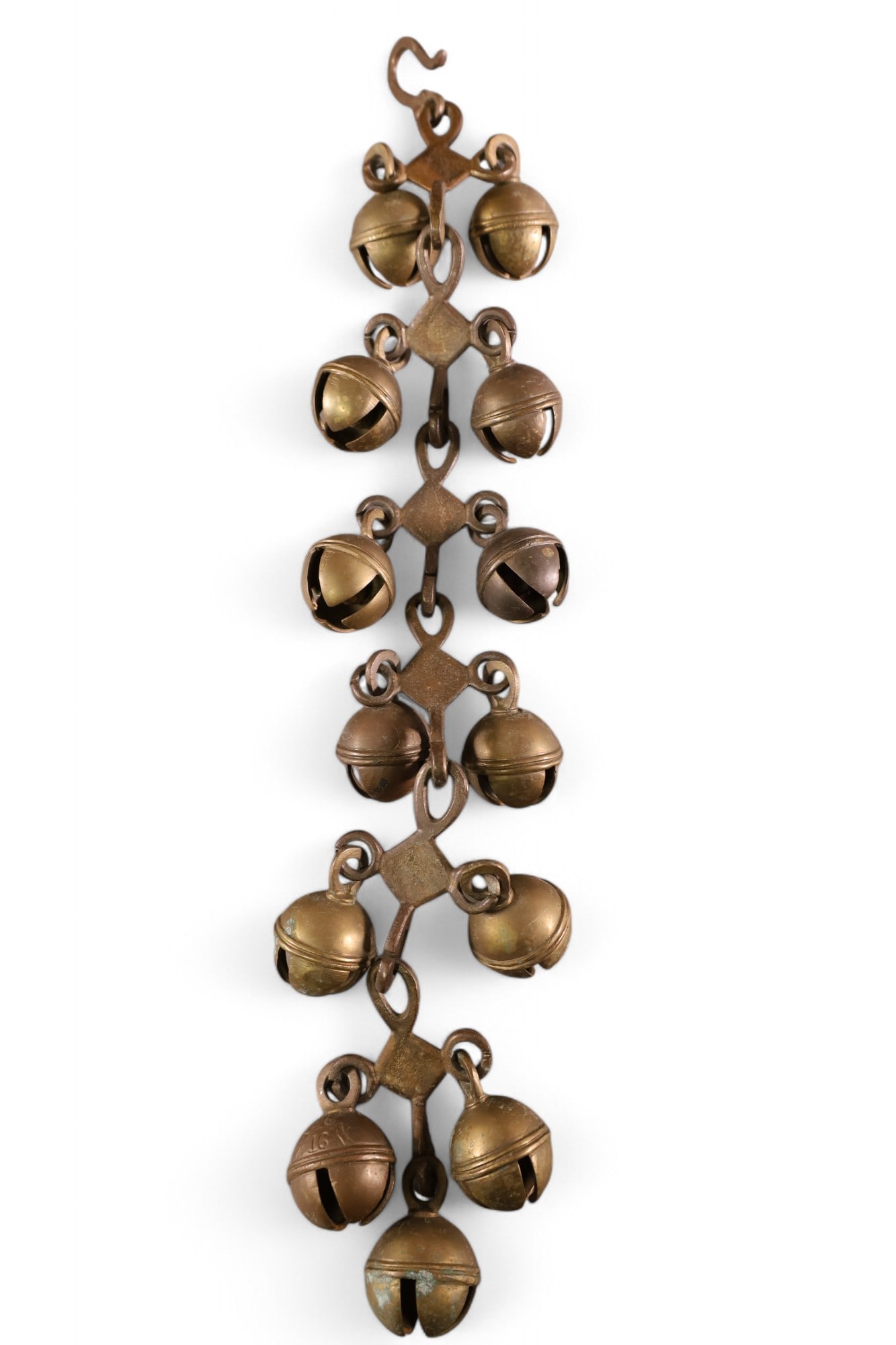 BRASS SLEIGH BELL: BRASS SLEIGH BELLS, WITH 13 JIGGLE BELLS. 20" L
