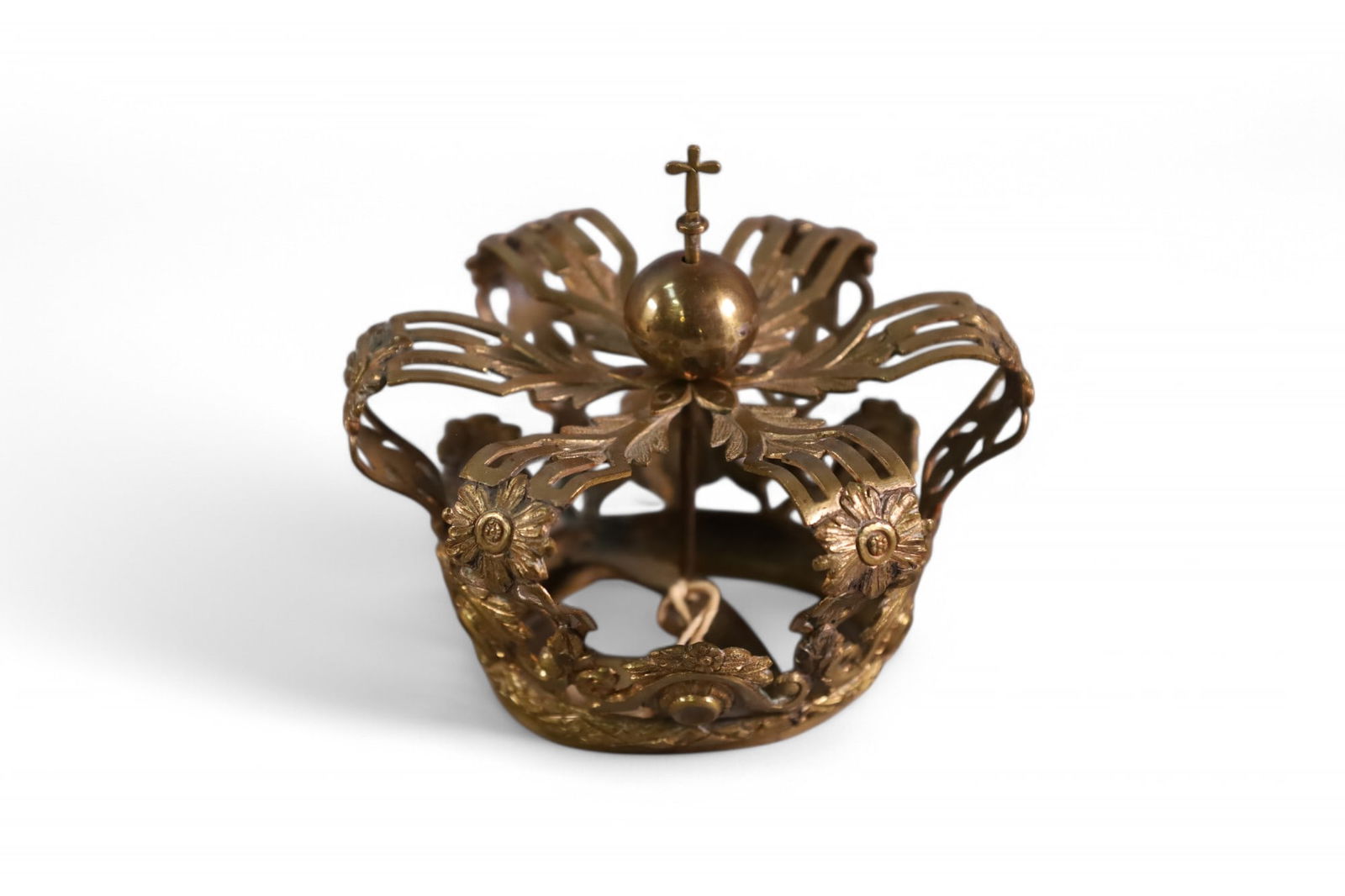 SMALL GILT METAL CROWN (1 of 5)