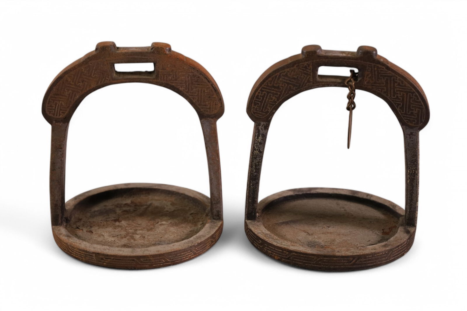 PAIR OF IRON CHINESE STIRRUPS (1 of 3)