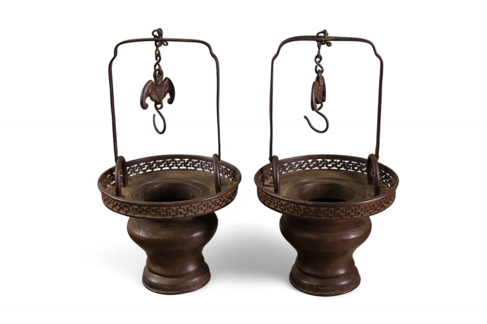 PAIR OF ASIAN BRONZE LAMP HOLDERS (1 of 5)