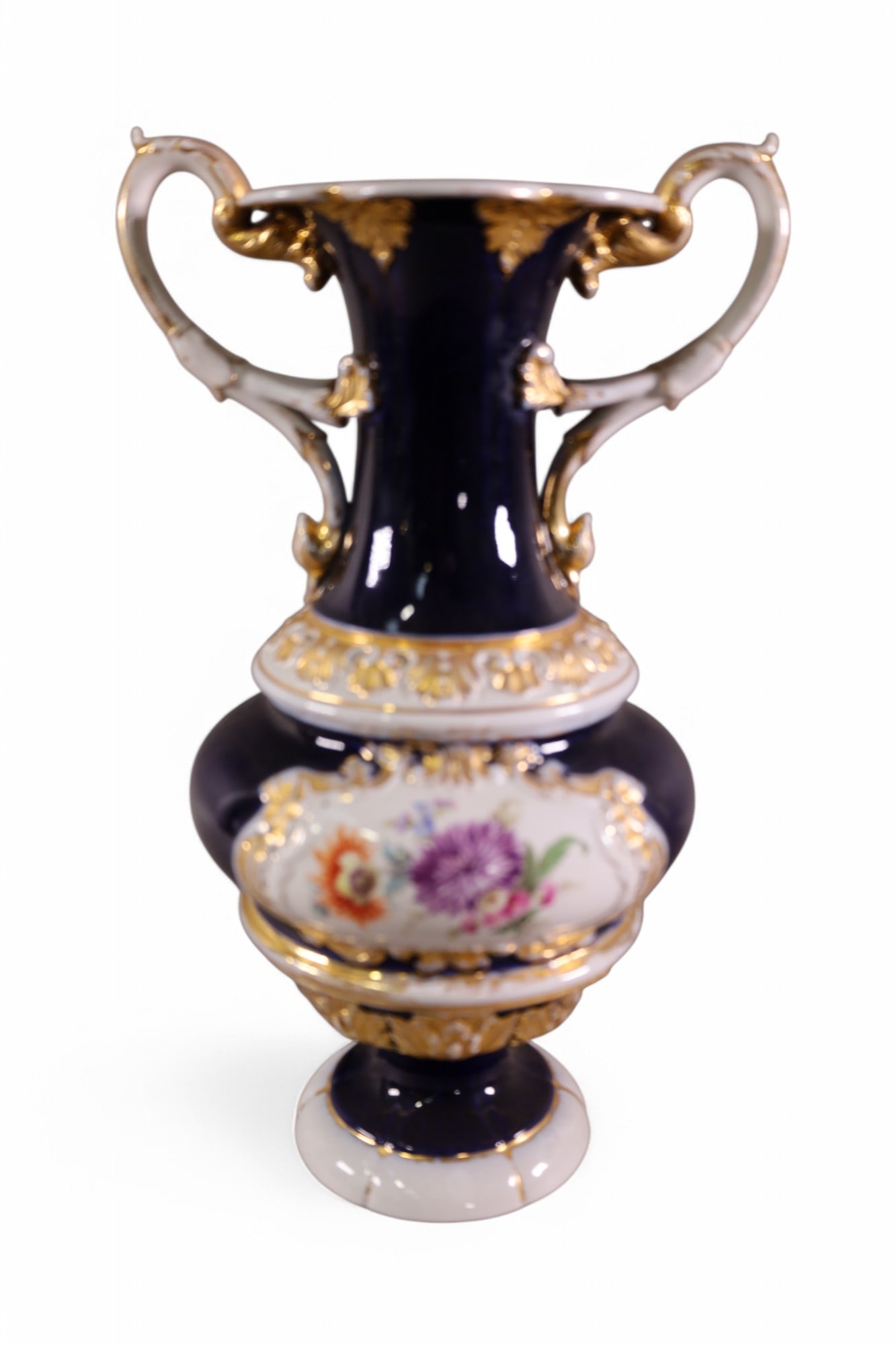 MEISSEN VASE (1 of 4)