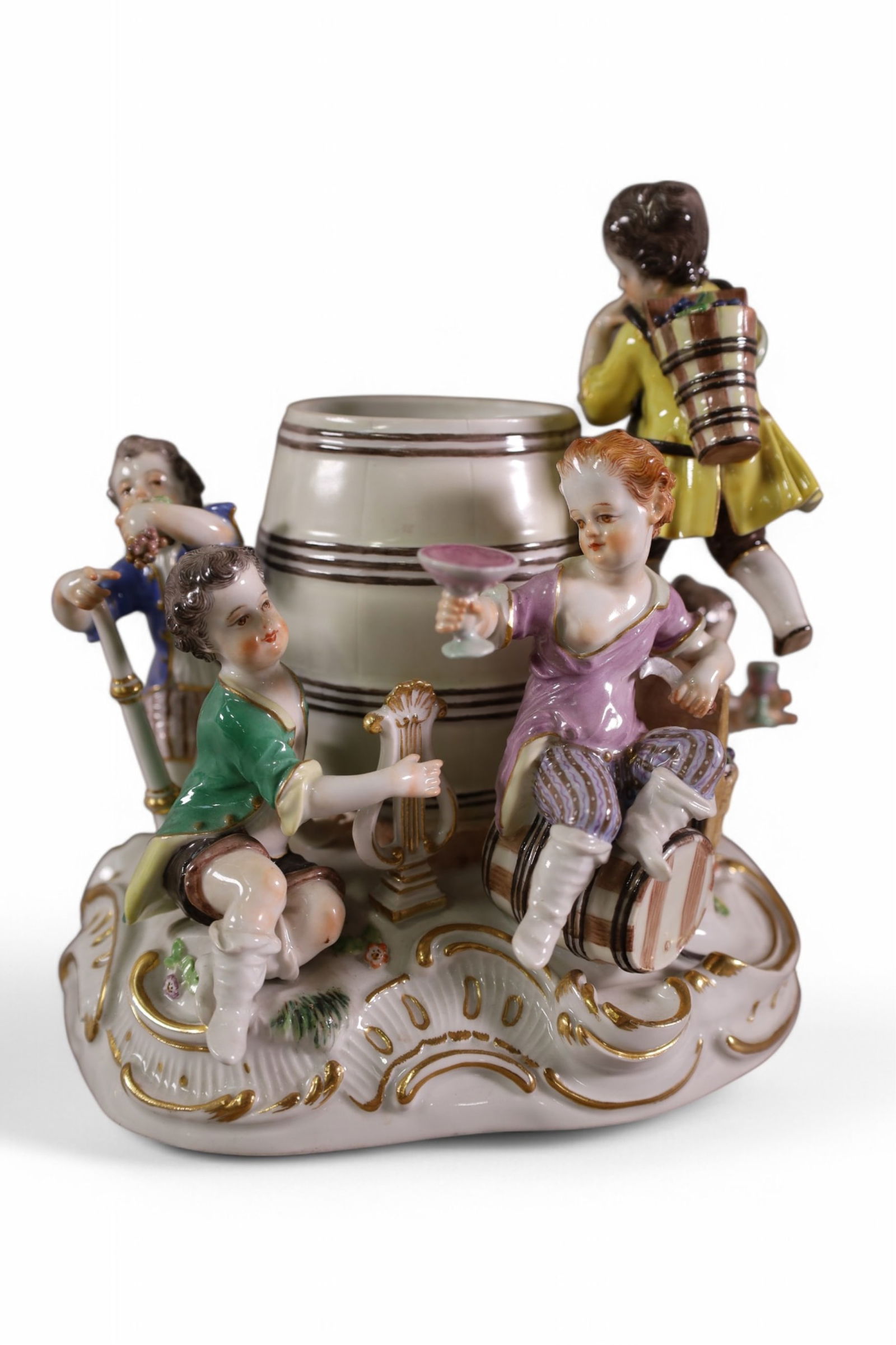 MEISSEN PORCELAIN FIGURE (1 of 3)
