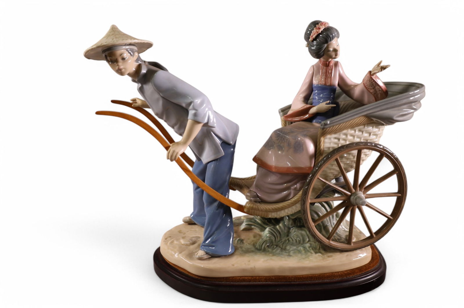 LARGE LLADRO RICKSHAW STATUE (1 of 3)