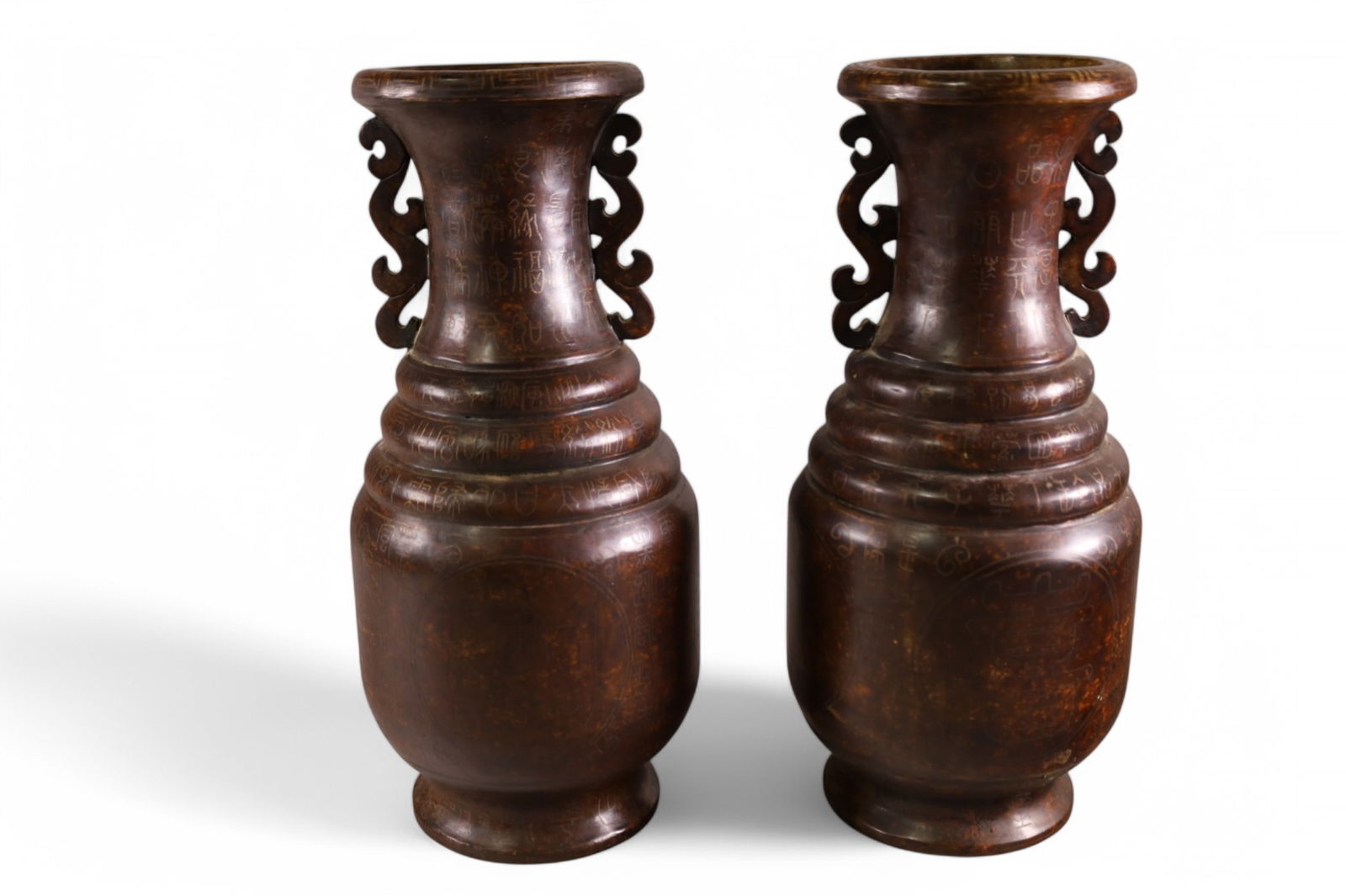 PAIR OF LARGE CHINESE STONE 2 HANDLED VASES (1 of 4)