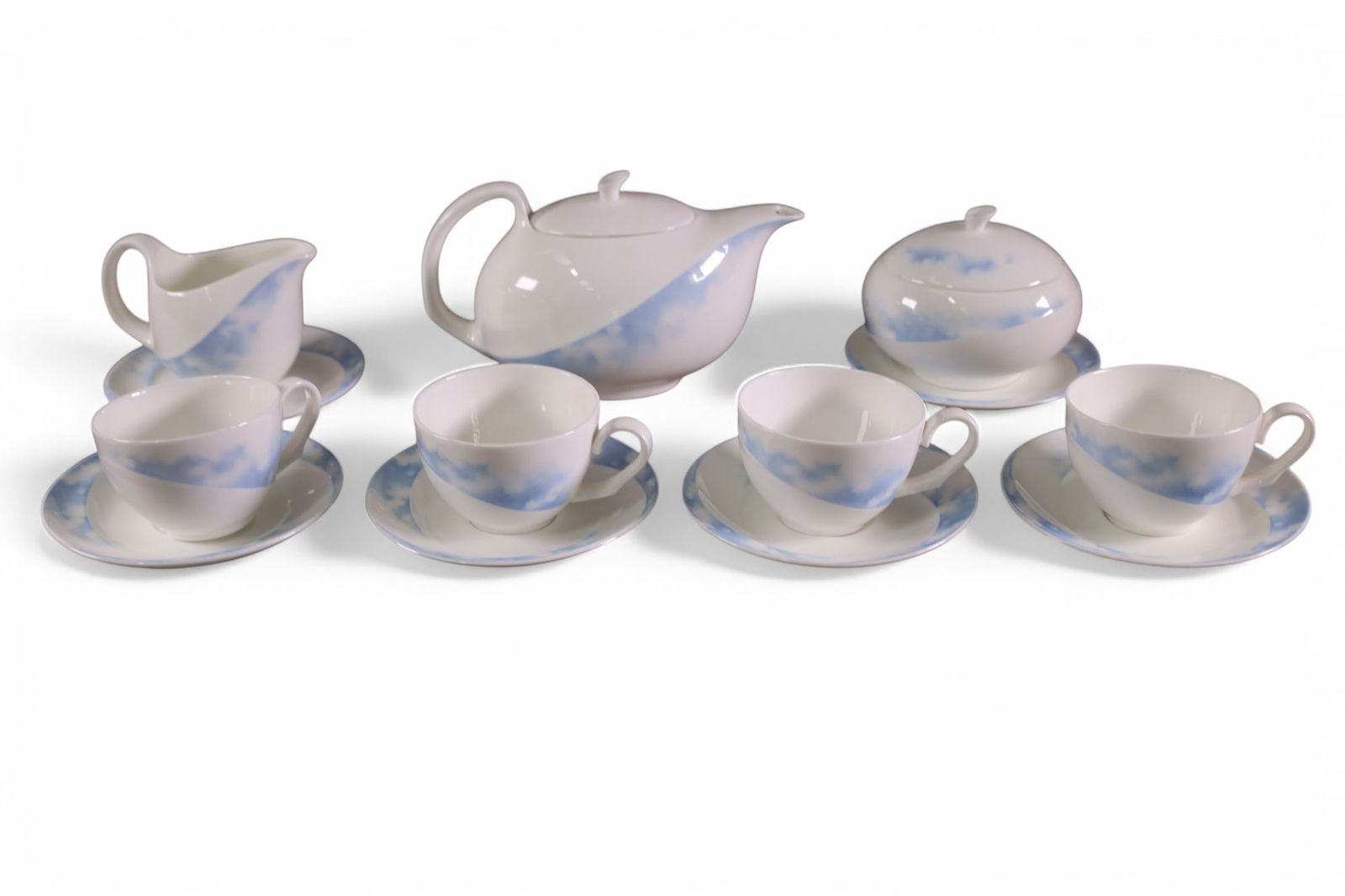 WEDGWOOD "CLOUDS" TEA SET (1 of 2)