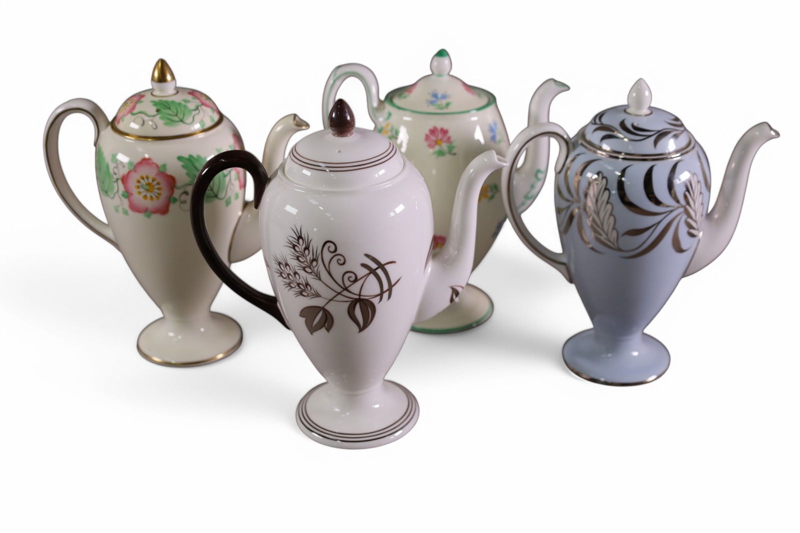 4 WEDGWOOD COFFEE POTS (1 of 3)