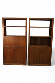 PAIR OF MID CENTURY MODERN BOOKCASES