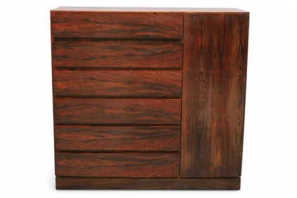 ARNIE WAHL IVERSEN VENDE ROSEWOOD HIGHBOY
