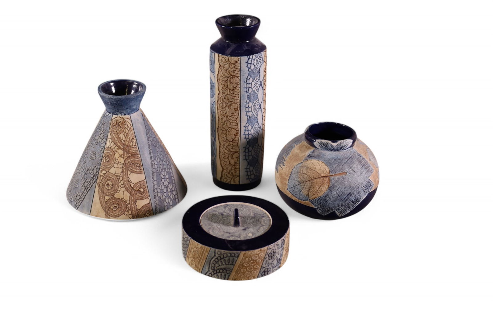 4 PIECES OF STUDIO POTTERY (1 of 2)