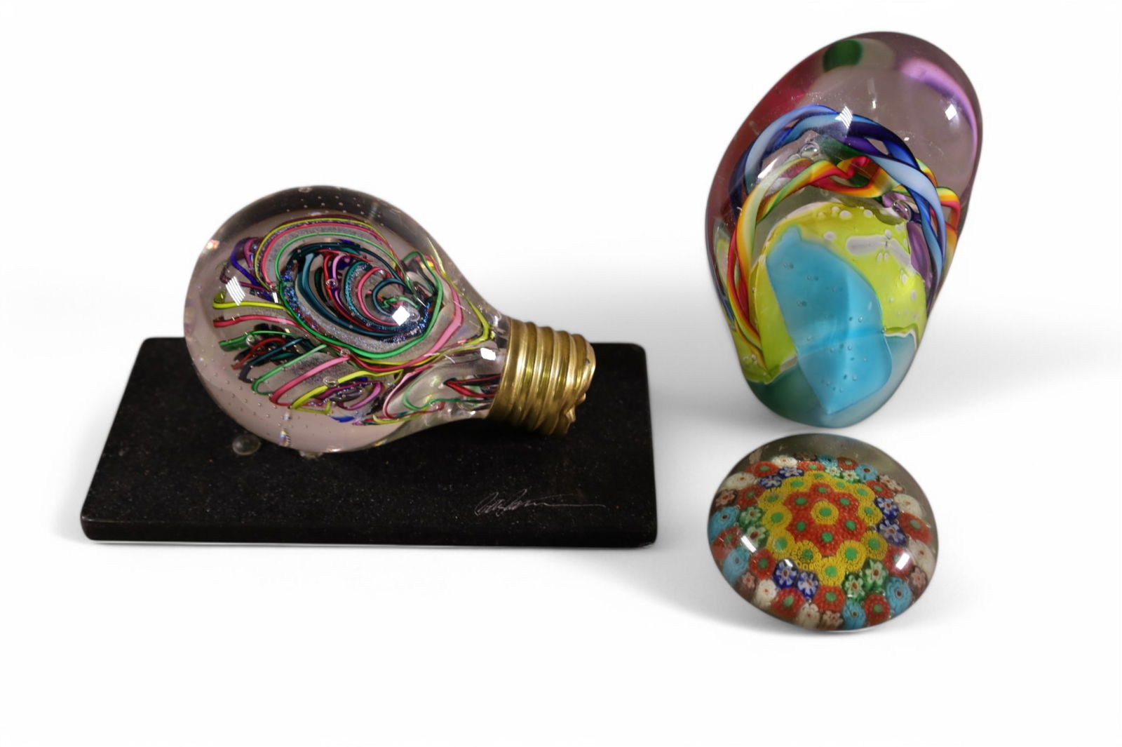 3 PIECES OF MURANO STYLE GLASS (1 of 2)