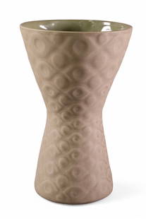 JONATHAN ADLER VASE: MID CENTURY MODERN JONATHAN ADLER VASE, MARKED ON BASE. 11" H.
