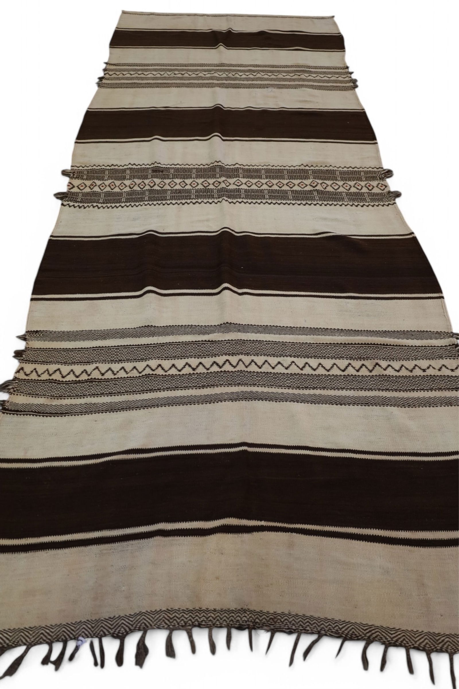 APPROX 4' 9" x 13' 8" HANDMADE WOOL RUG (1 of 3)