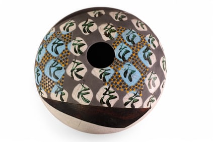 MCM POTTERY CENTER BOWL