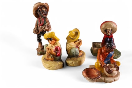 GROUPING OF CHALKWARE FIGURES