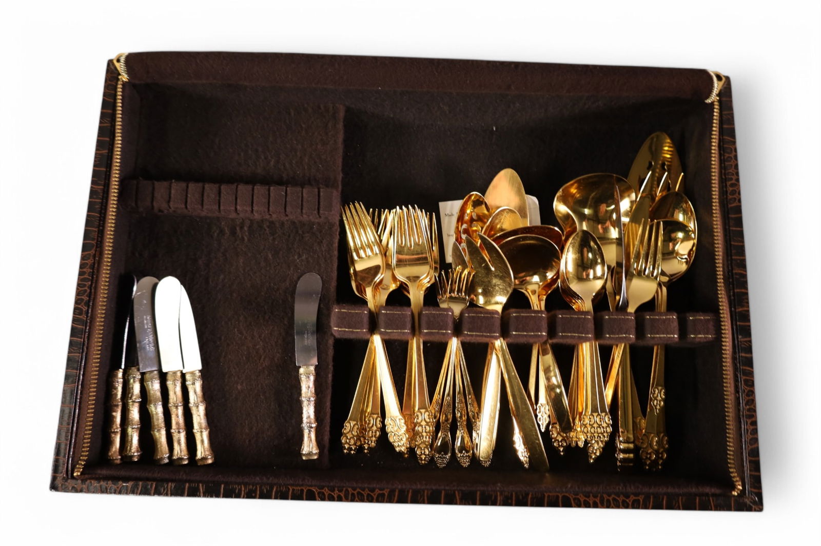 GOLD PLATED FLATWARE SET (1 of 3)