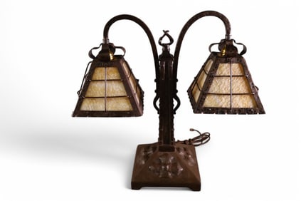 ARTS & CRAFTS SLAG LAMP